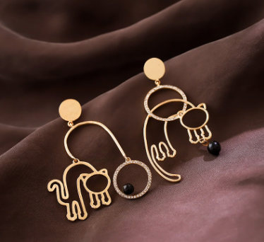 Trendy Cat Pendant Earrings for Women
