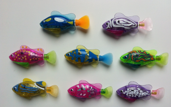 Electric Flash Swimming Fish Sphynx Cat Bath Toy