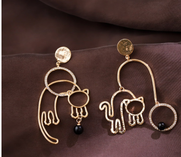 Trendy Cat Pendant Earrings for Women