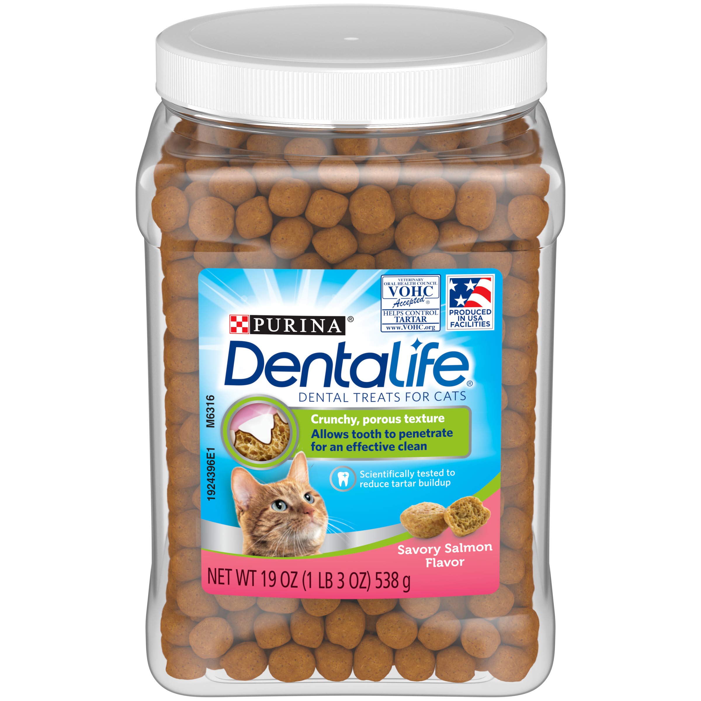 DentaLife Purina Made in USA Facilities Cat Dental Treats Savory Salmon Flavor - 19 oz. Canister