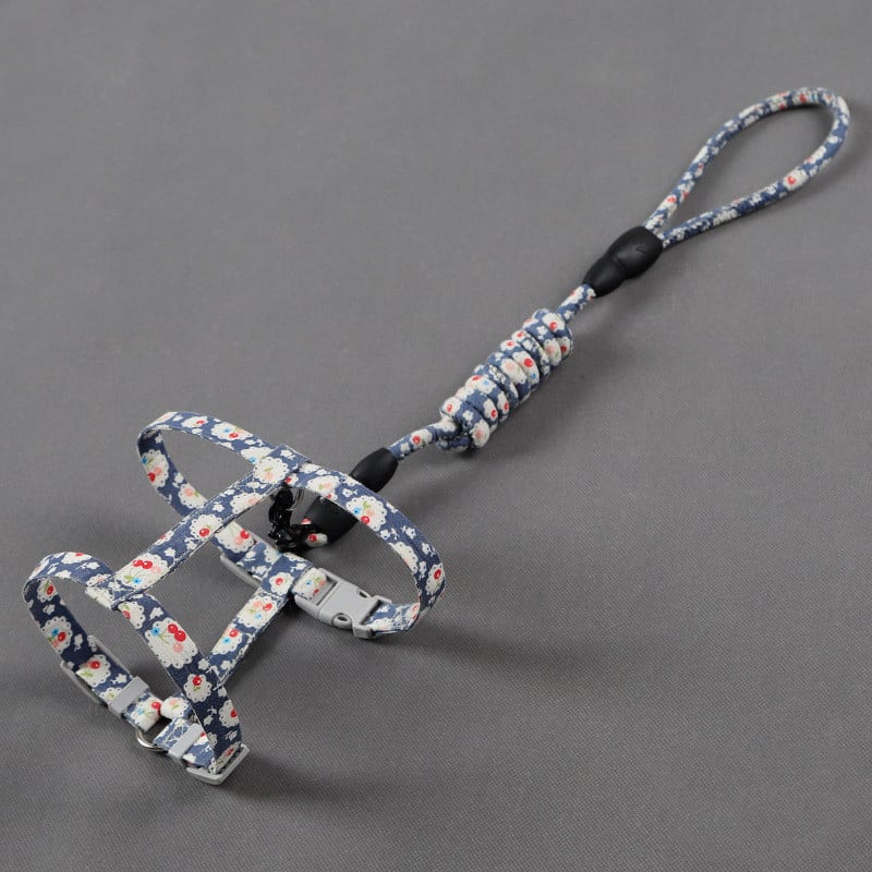 Simple Cat Leash with Anti-Stroke Pet Print Design