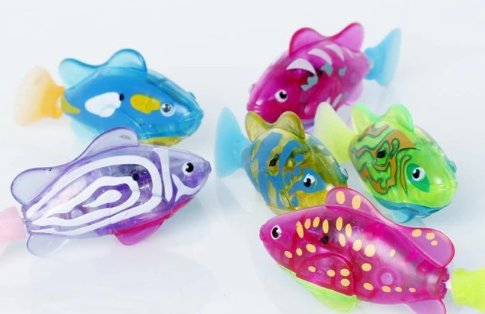 Electric Flash Swimming Fish Sphynx Cat Bath Toy